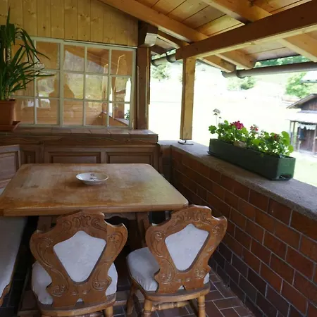 Apartment Haus Haider 1+2 *